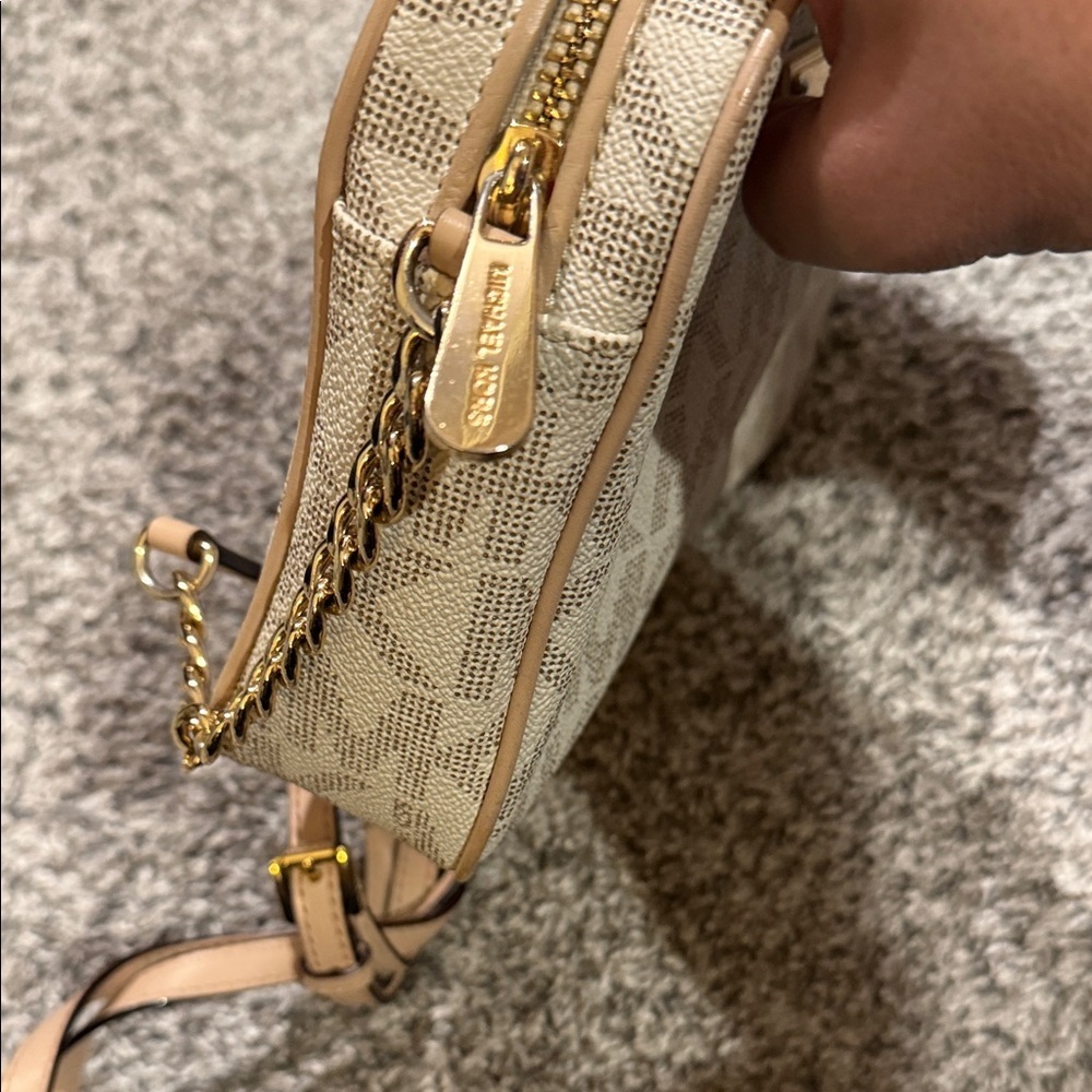 Michael Kors MK Cream Crossbody Bag purse handbag designer clutch bag wallet - Picture 5 of 10
